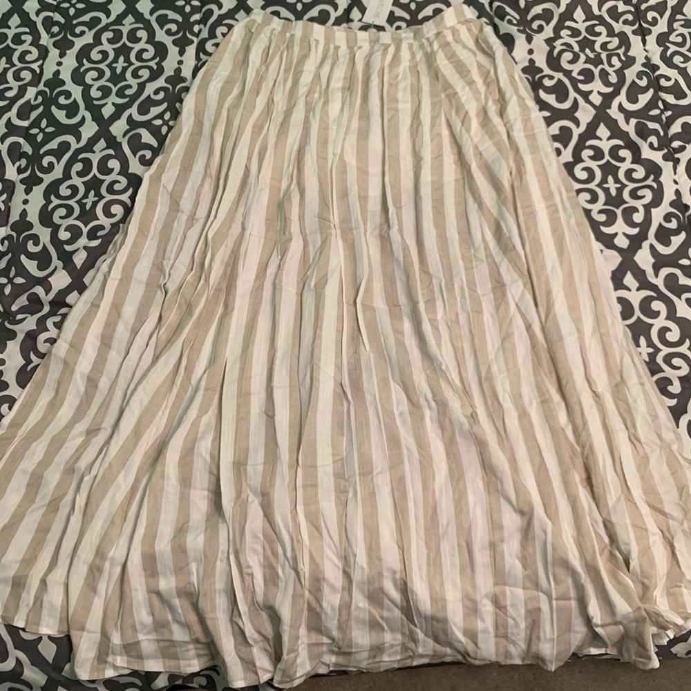 FINAL $ DROP NWT Showpo. Striped Maxi Skirt - Picture 2 of 4